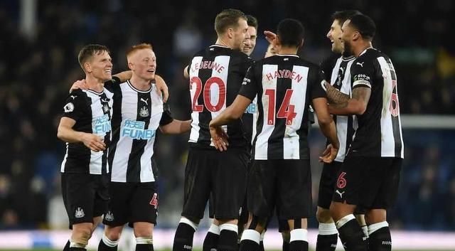 纽卡斯尔联：欧冠赛场的悲壮逐梦之旅